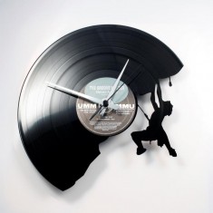 Designové nástěnné hodiny Discoclock 071 Horolezec 30cm