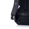 Bezpečnostní batoh, který nelze vykrást Bobby Hero Regular 15.6", XD Design, černý